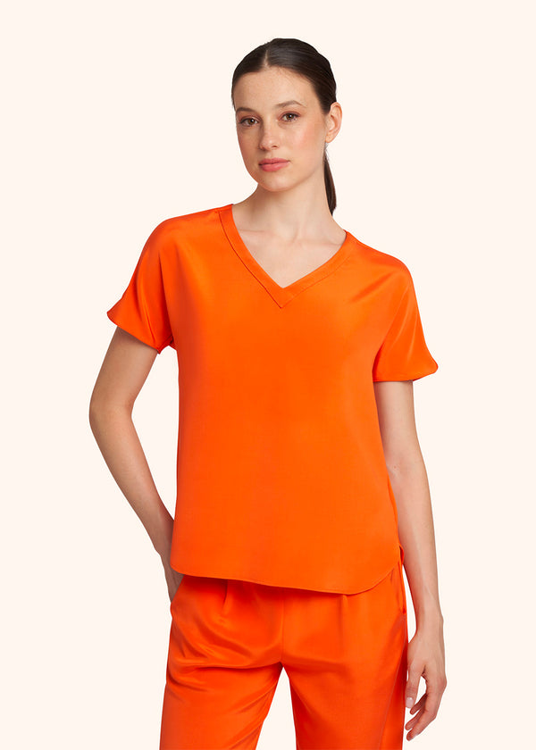 T-Shirt arancione Kiton da donna, in seta 2