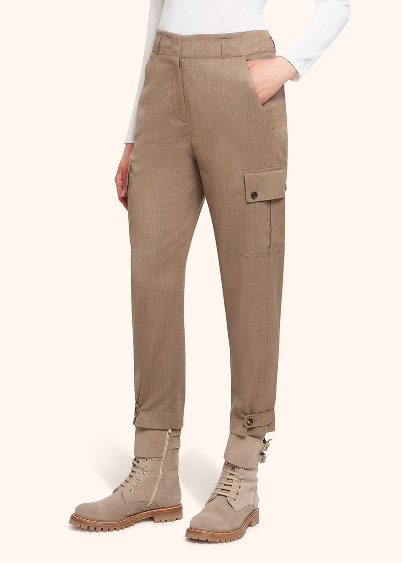 pantaloni Kiton donna, in lana vergine cammello 2