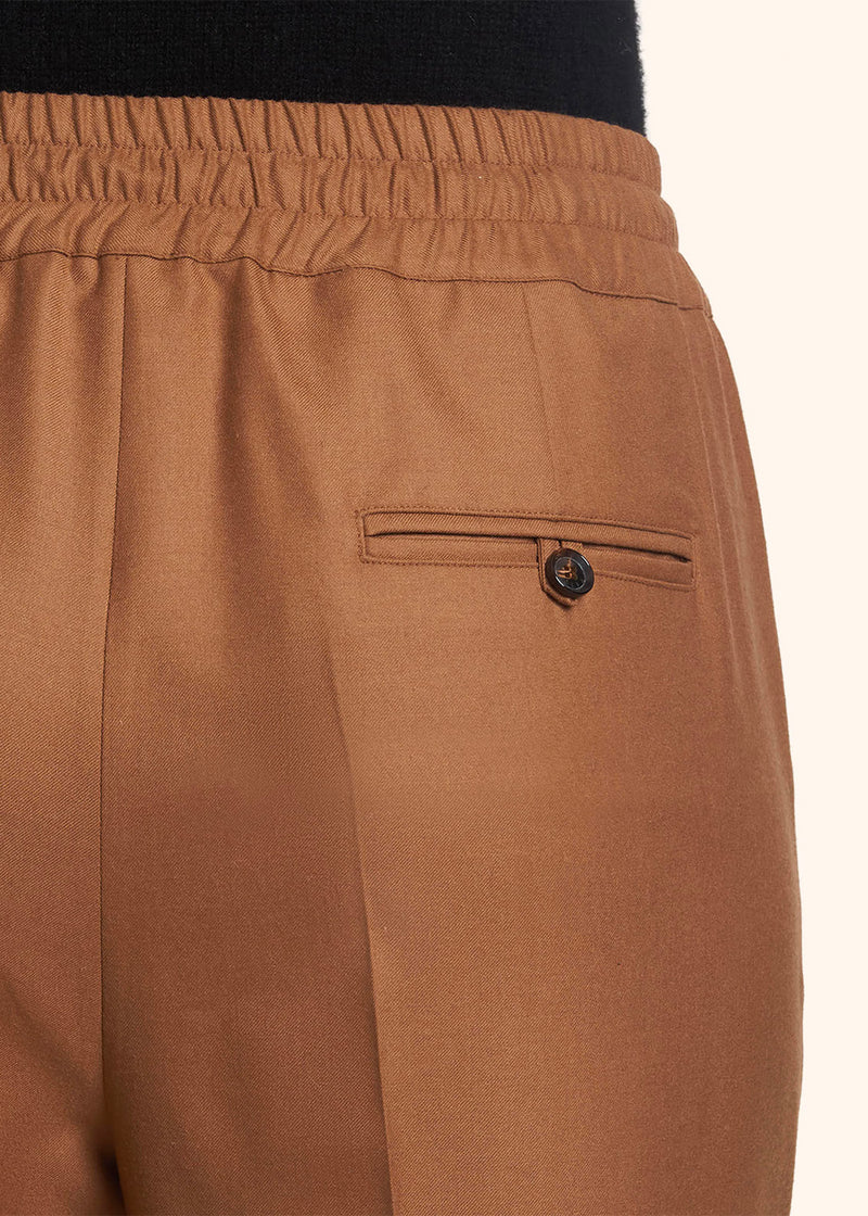 Pantaloni marrone Kiton da donna, in lana vergine 5