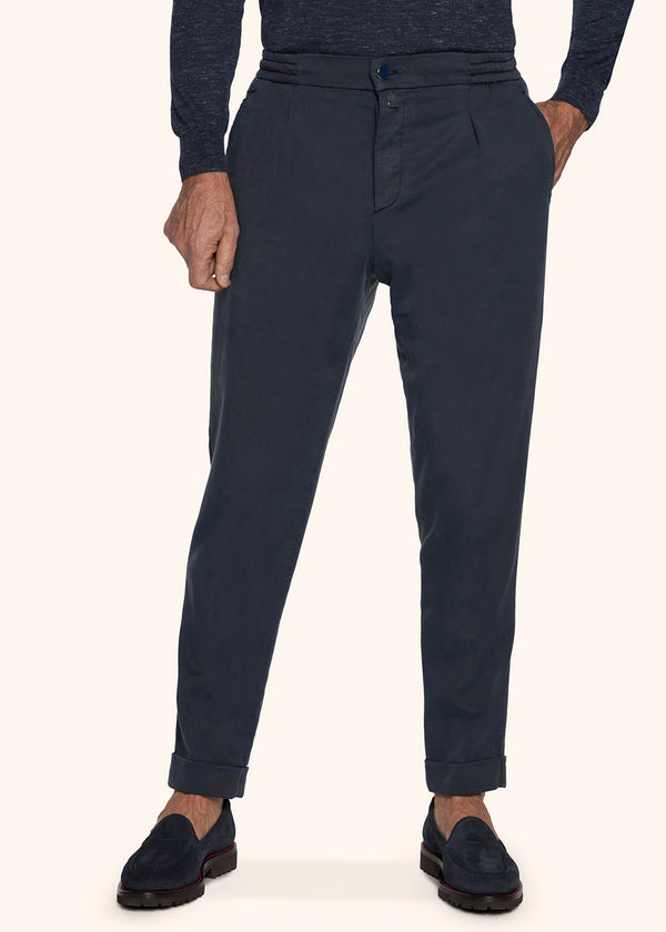 Pantaloni navy blu Kiton da uomo, in lyocell 2