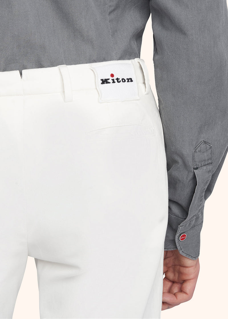 Pantaloni avorio Kiton da uomo, in cotone 4